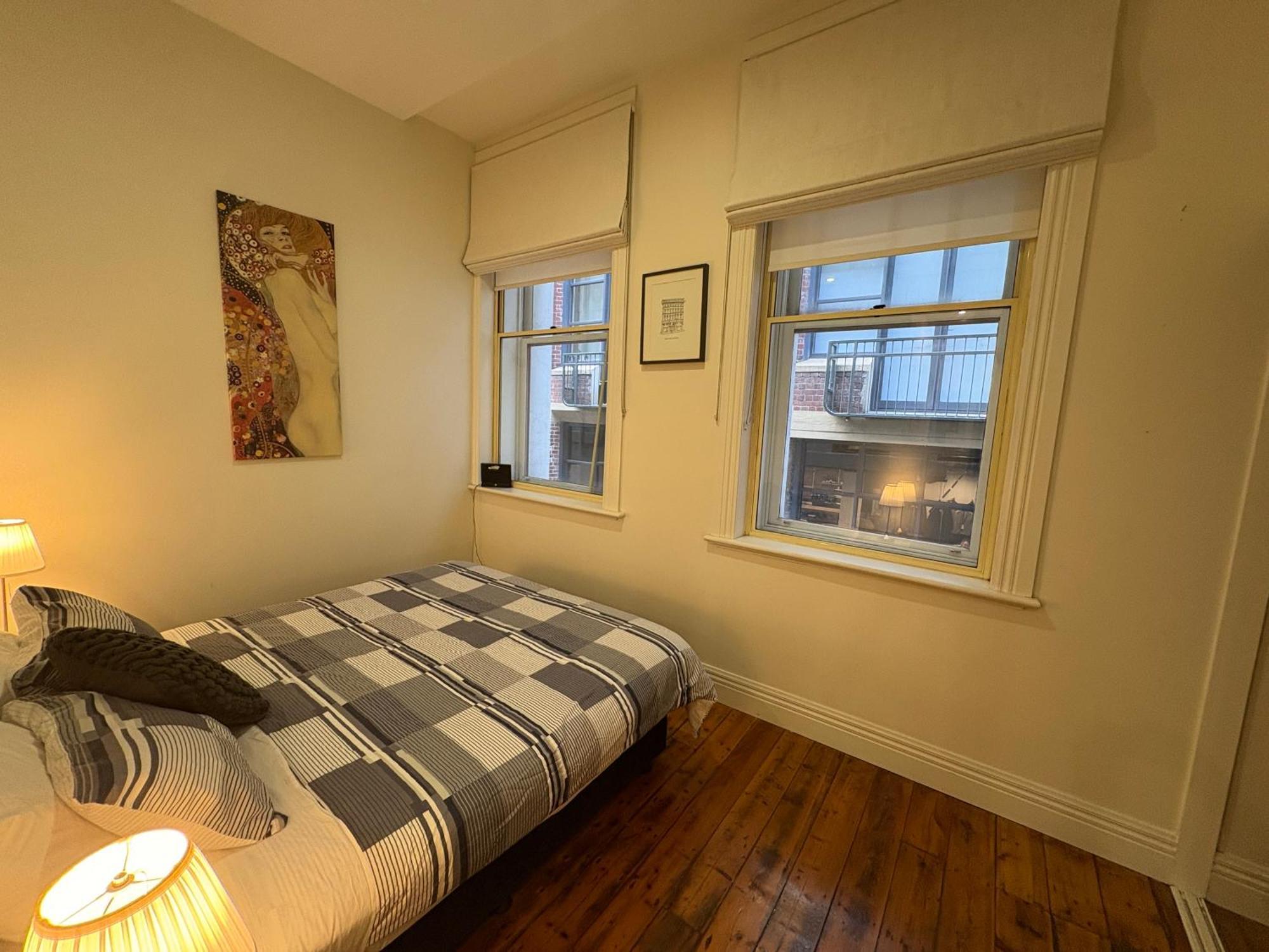 Flinders Lane Apartments 멜번 외부 사진